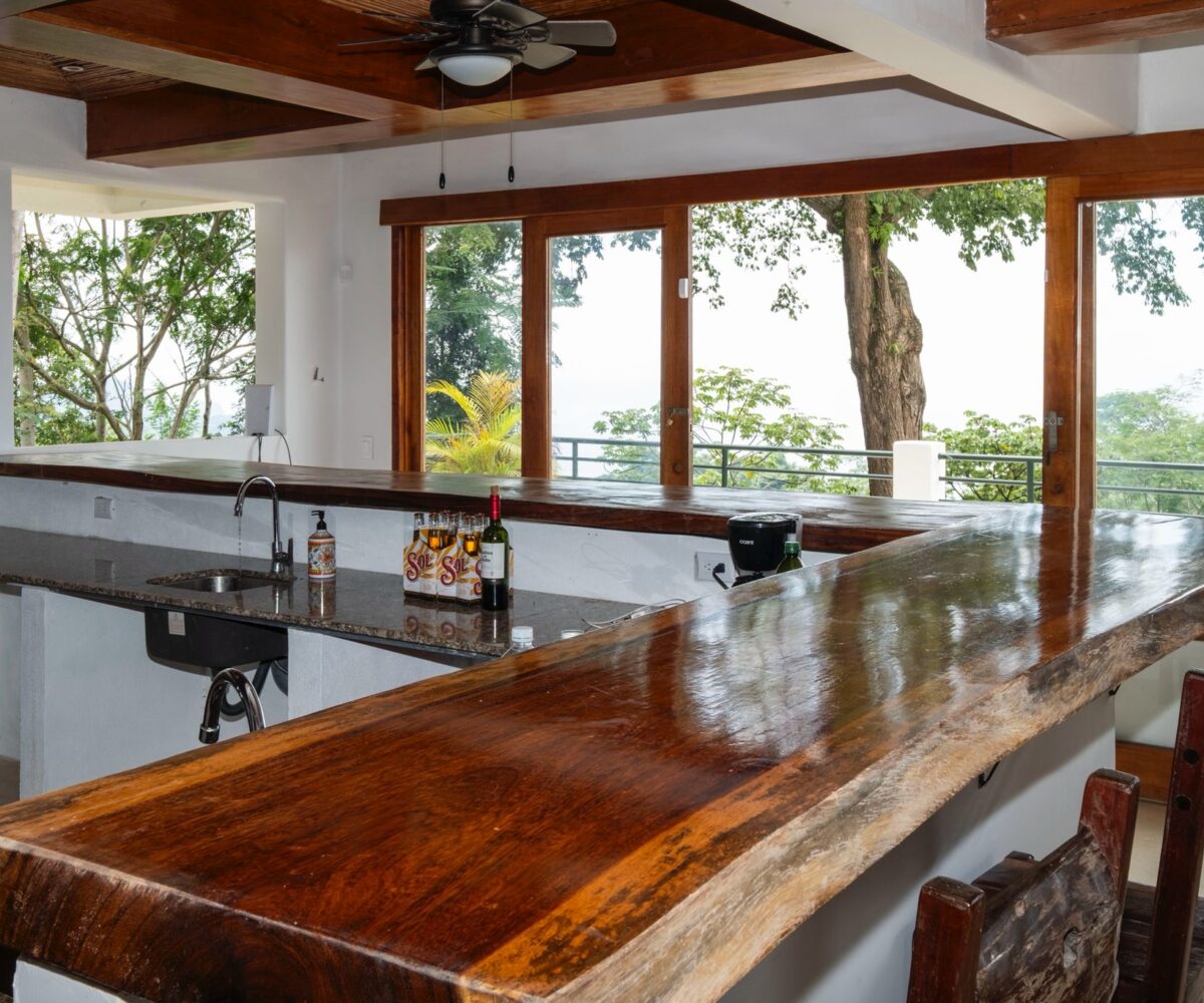 CommercialHotel - B&B for sale in Herradura BayTarcoles Costa Rica