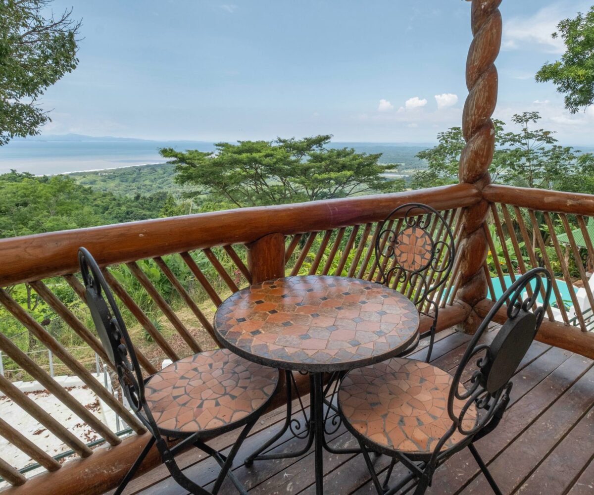 CommercialHotel - B&B for sale in Herradura BayTarcoles Costa Rica