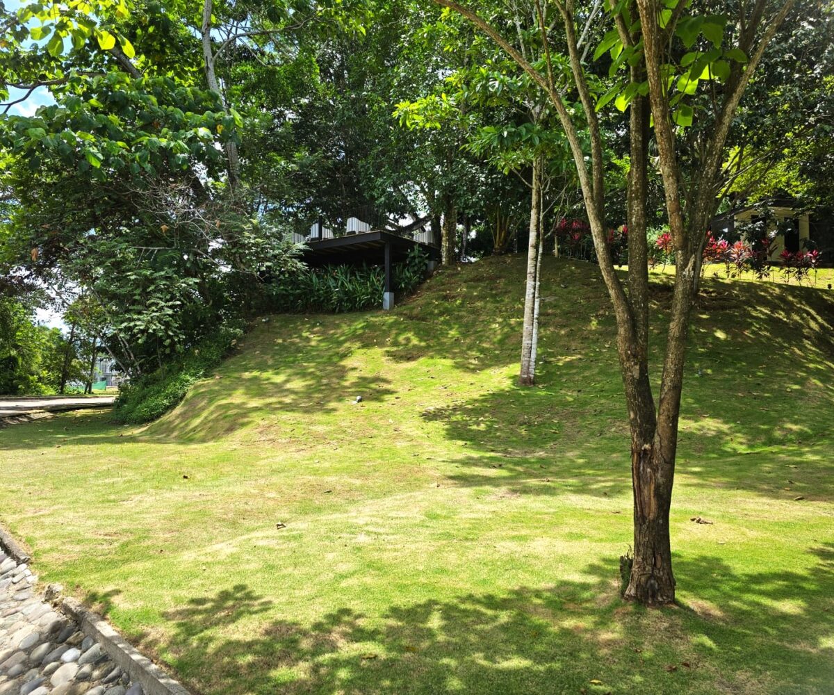 Condos for sale in Hermosa Beach Costa Rica