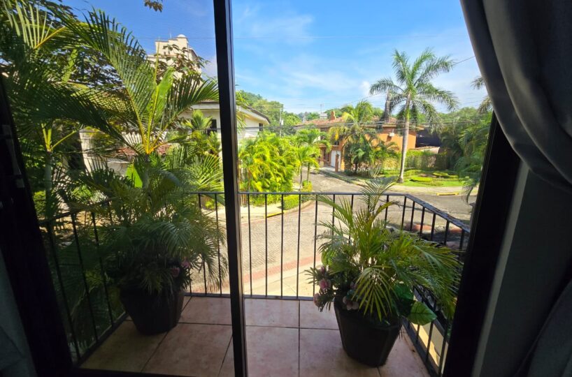 Homes for sale in Jaco Beach Costa Rica