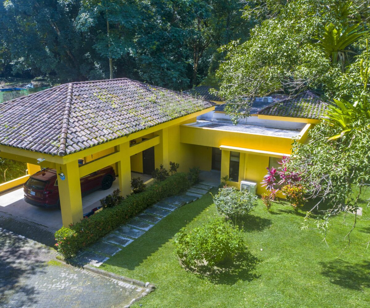 Homes for sale in Tarcoles Costa Rica