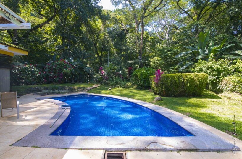 Homes for sale in Tarcoles Costa Rica