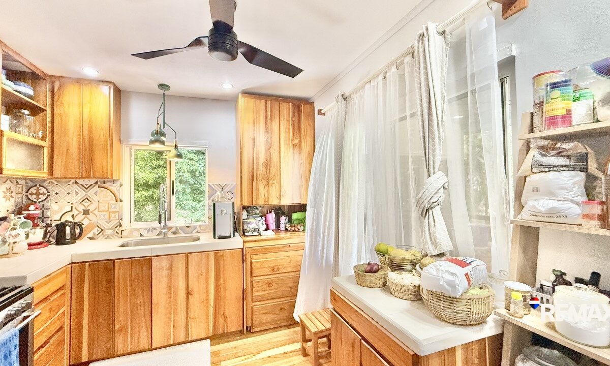 Homes for sale in Hermosa Beach Costa Rica