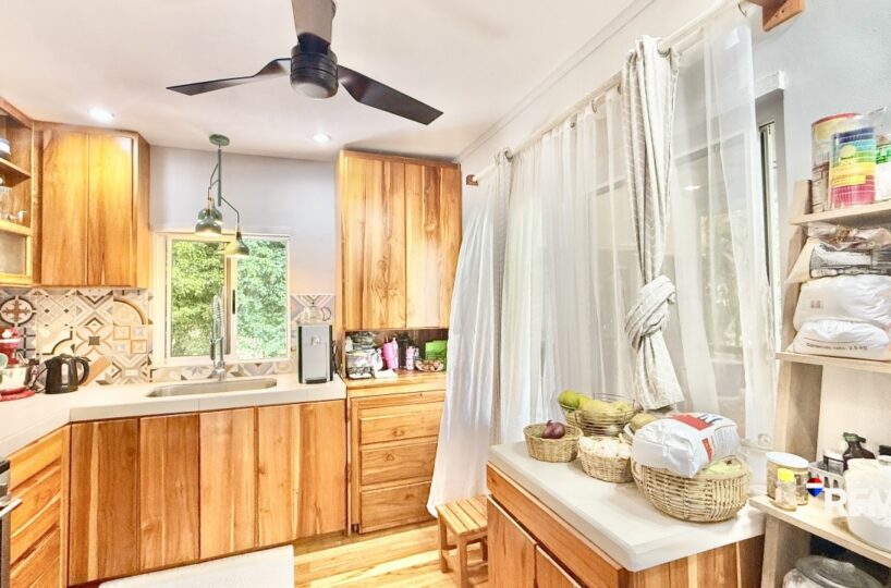 Homes for sale in Hermosa Beach Costa Rica