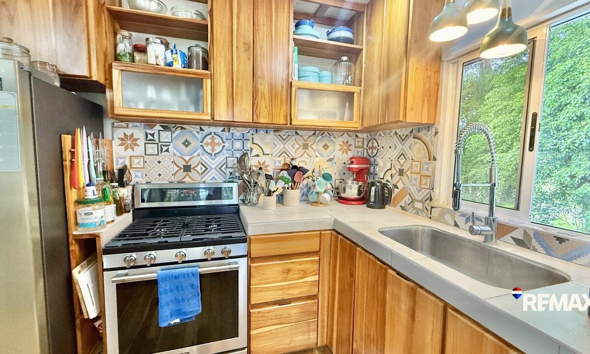 Homes for sale in Hermosa Beach Costa Rica