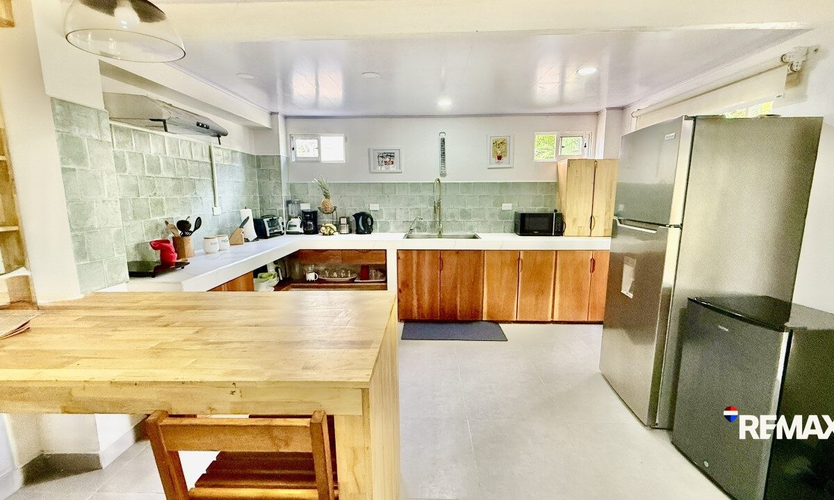 Homes for sale in Hermosa Beach Costa Rica