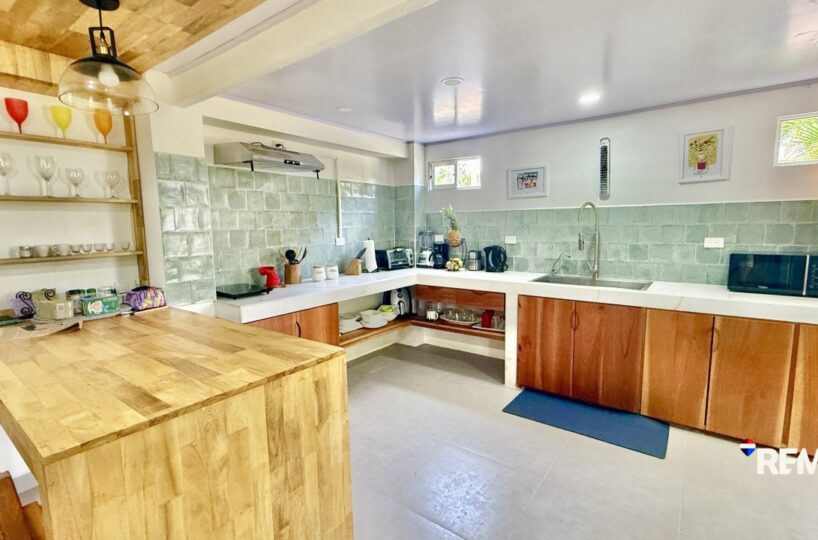 Homes for sale in Hermosa Beach Costa Rica