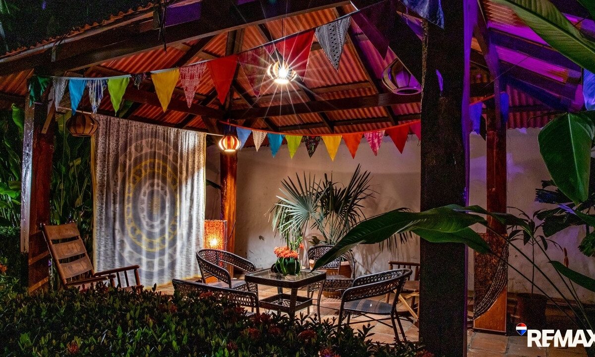 CommercialHotel - B&B for sale in Jaco Beach Costa Rica