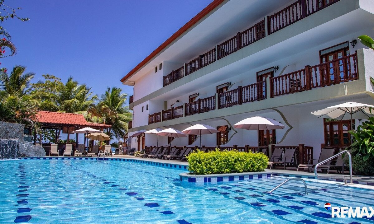 CommercialHotel - B&B for sale in Jaco Beach Costa Rica