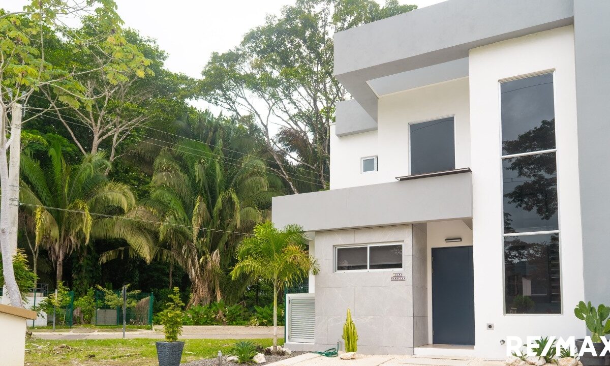 Homes for sale in Jaco Beach Costa Rica