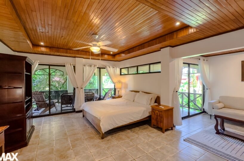 Homes for sale in Hermosa Beach Costa Rica