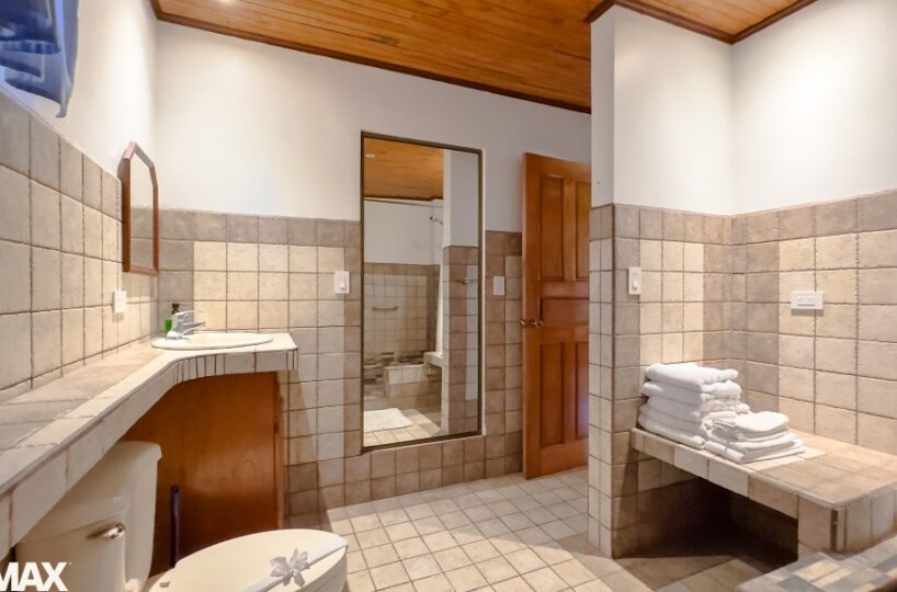 Homes for sale in Hermosa Beach Costa Rica