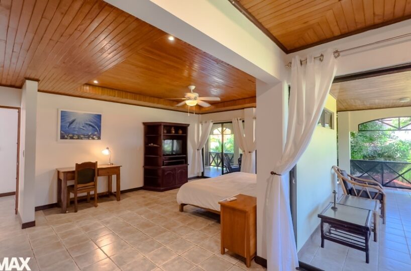 Homes for sale in Hermosa Beach Costa Rica