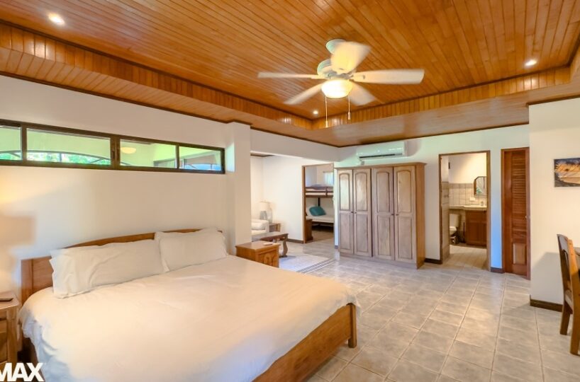 Homes for sale in Hermosa Beach Costa Rica