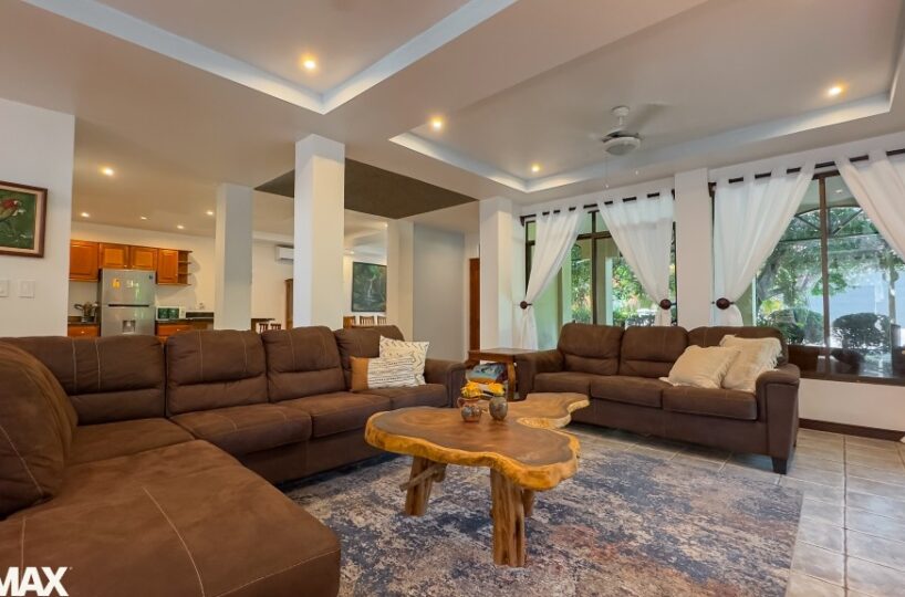 Homes for sale in Hermosa Beach Costa Rica