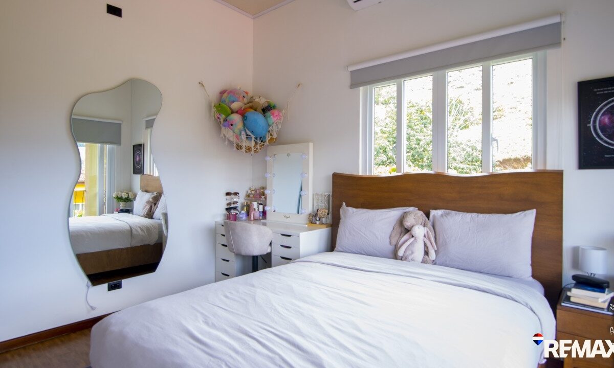 Homes for sale in Herradura Bay Costa Rica