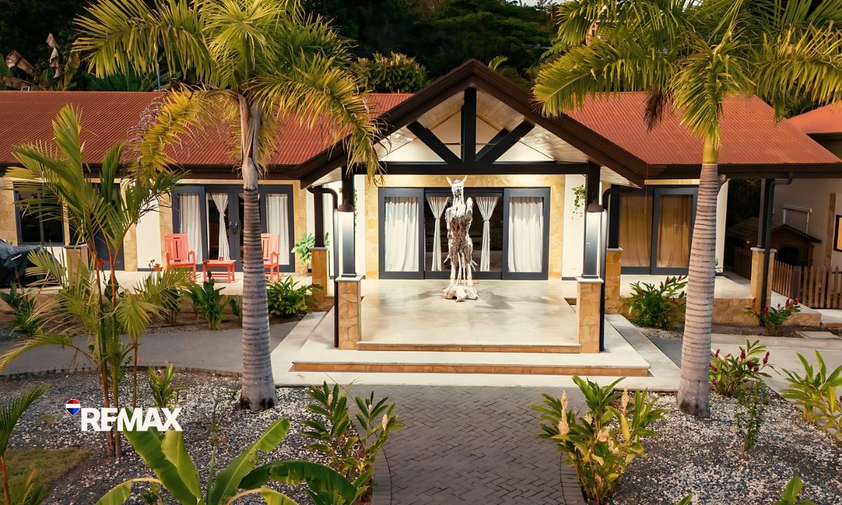 Homes for sale in Hermosa Beach Costa Rica