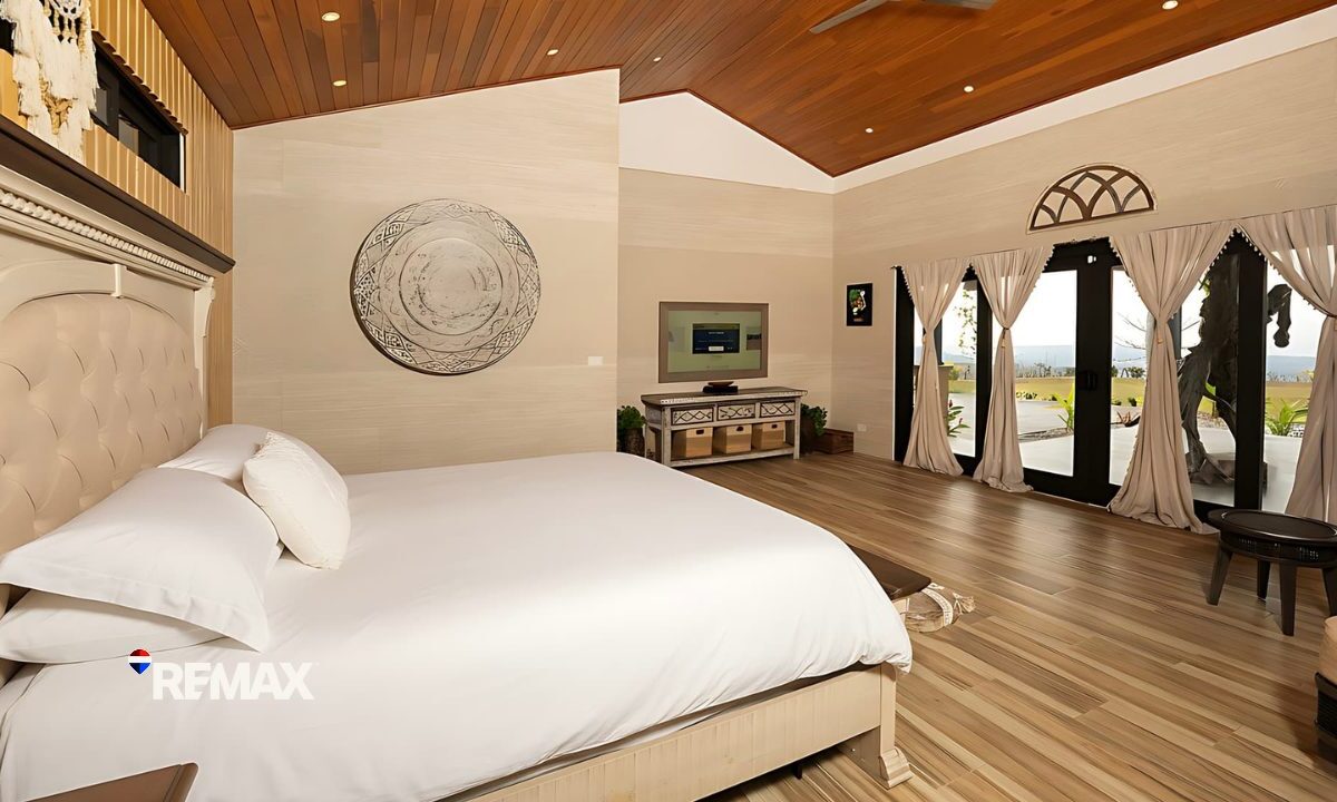 Homes for sale in Hermosa Beach Costa Rica