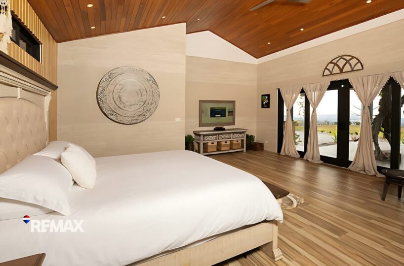 Homes for sale in Hermosa Beach Costa Rica