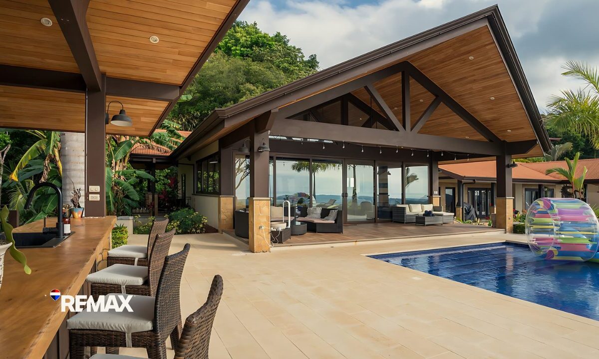 Homes for sale in Hermosa Beach Costa Rica