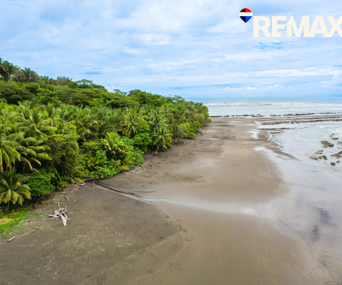 Building Lots for sale in EsterillosParrita Costa Rica