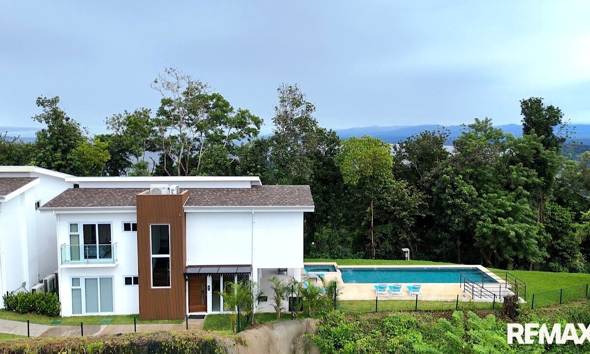 Homes for sale in Herradura Bay Costa Rica