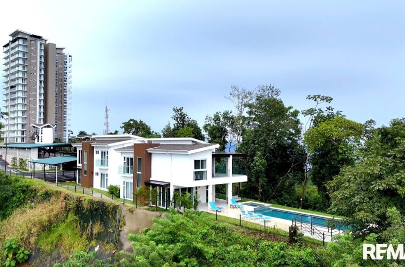 Homes for sale in Herradura Bay Costa Rica