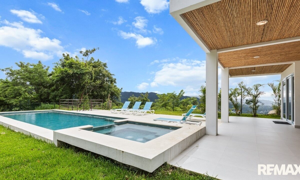 Homes for sale in Herradura Bay Costa Rica