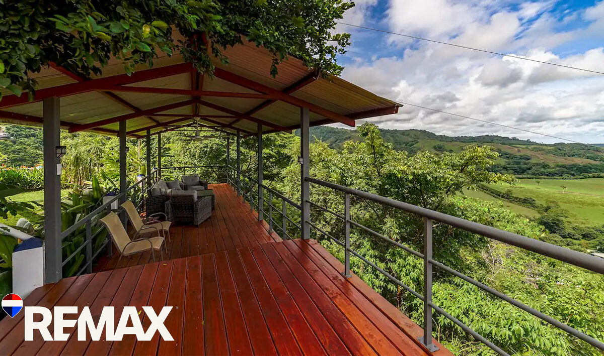 Homes for sale in Hermosa Beach Costa Rica