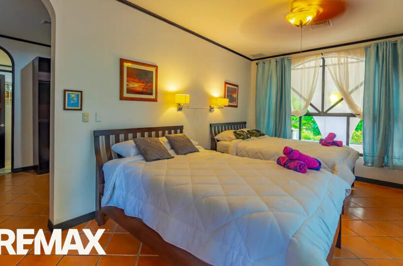 Homes for sale in Hermosa Beach Costa Rica