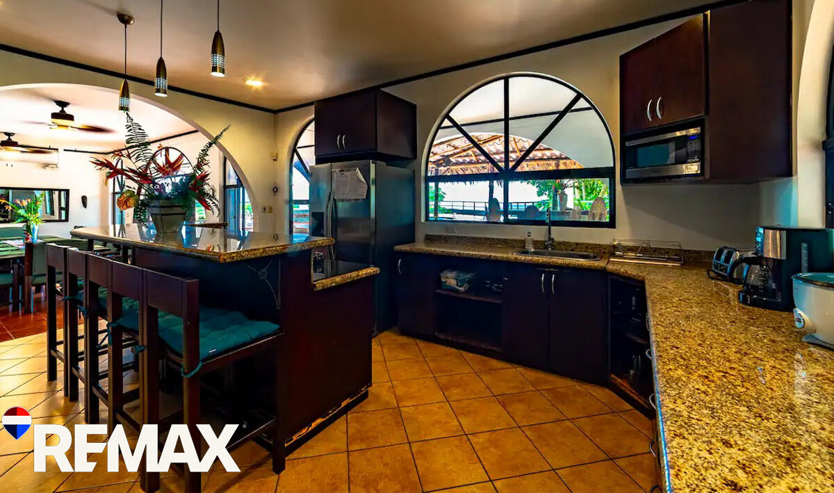 Homes for sale in Hermosa Beach Costa Rica