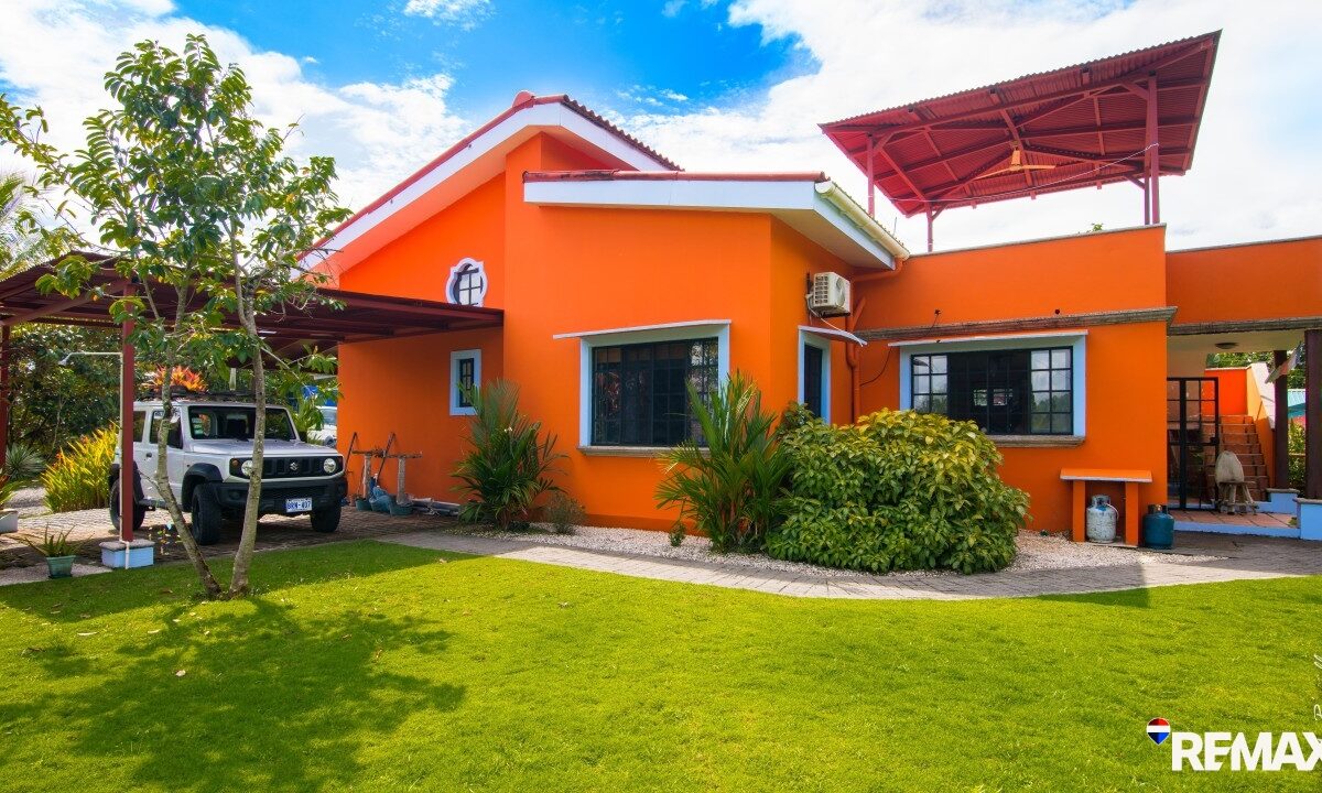 Homes for sale in EsterillosParrita Costa Rica