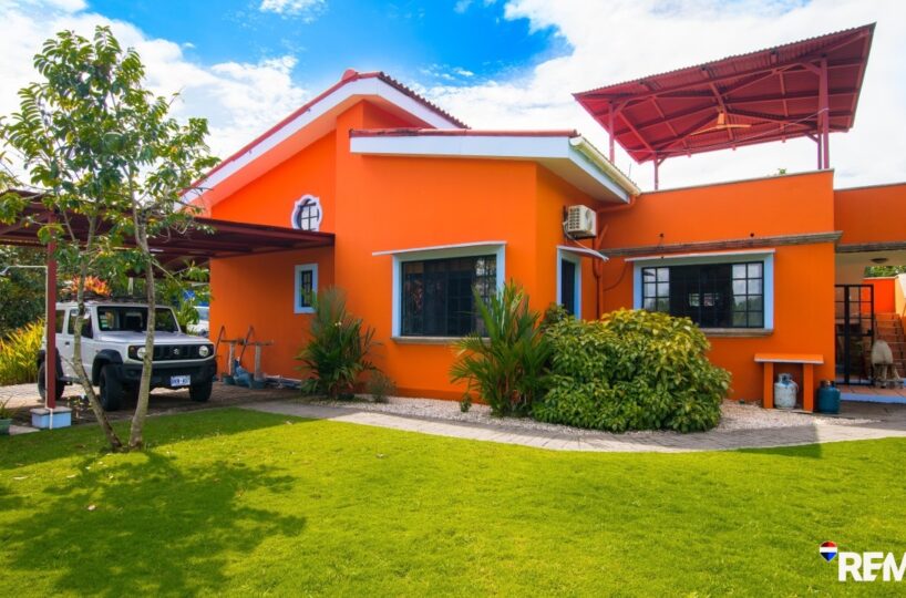 Homes for sale in EsterillosParrita Costa Rica