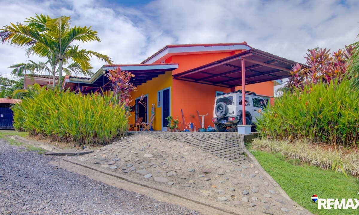 Homes for sale in EsterillosParrita Costa Rica