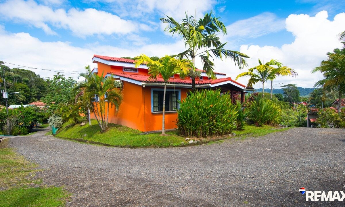 Homes for sale in EsterillosParrita Costa Rica