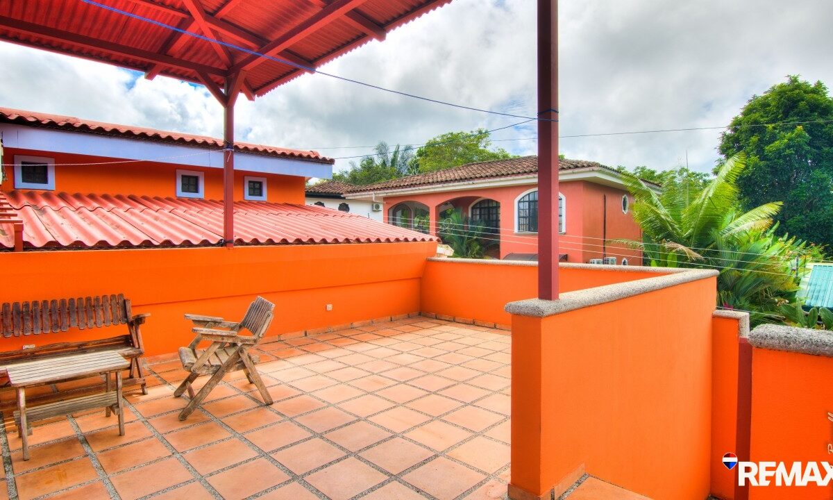 Homes for sale in EsterillosParrita Costa Rica