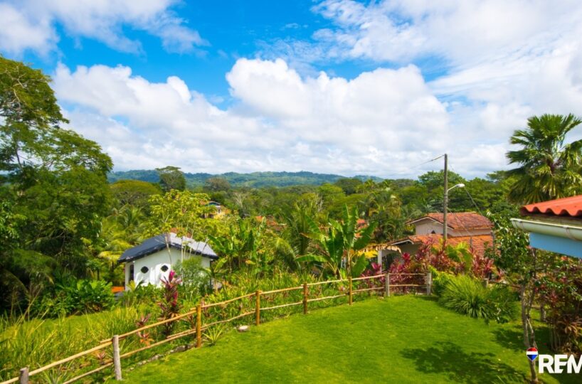 Homes for sale in EsterillosParrita Costa Rica
