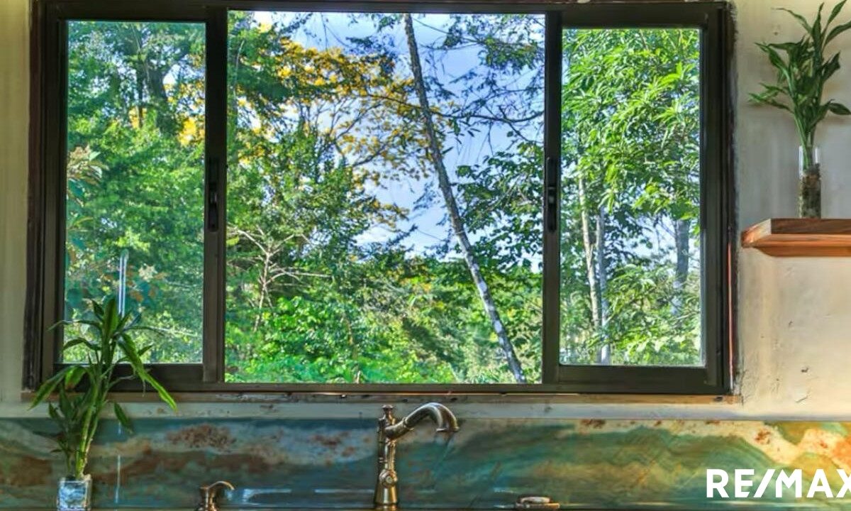 Homes for sale in Hermosa Beach Costa Rica