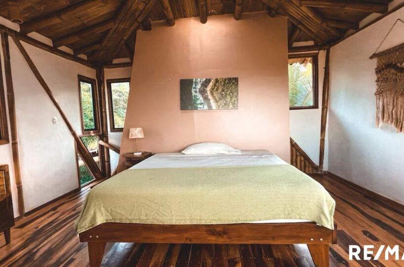 Homes for sale in Hermosa Beach Costa Rica