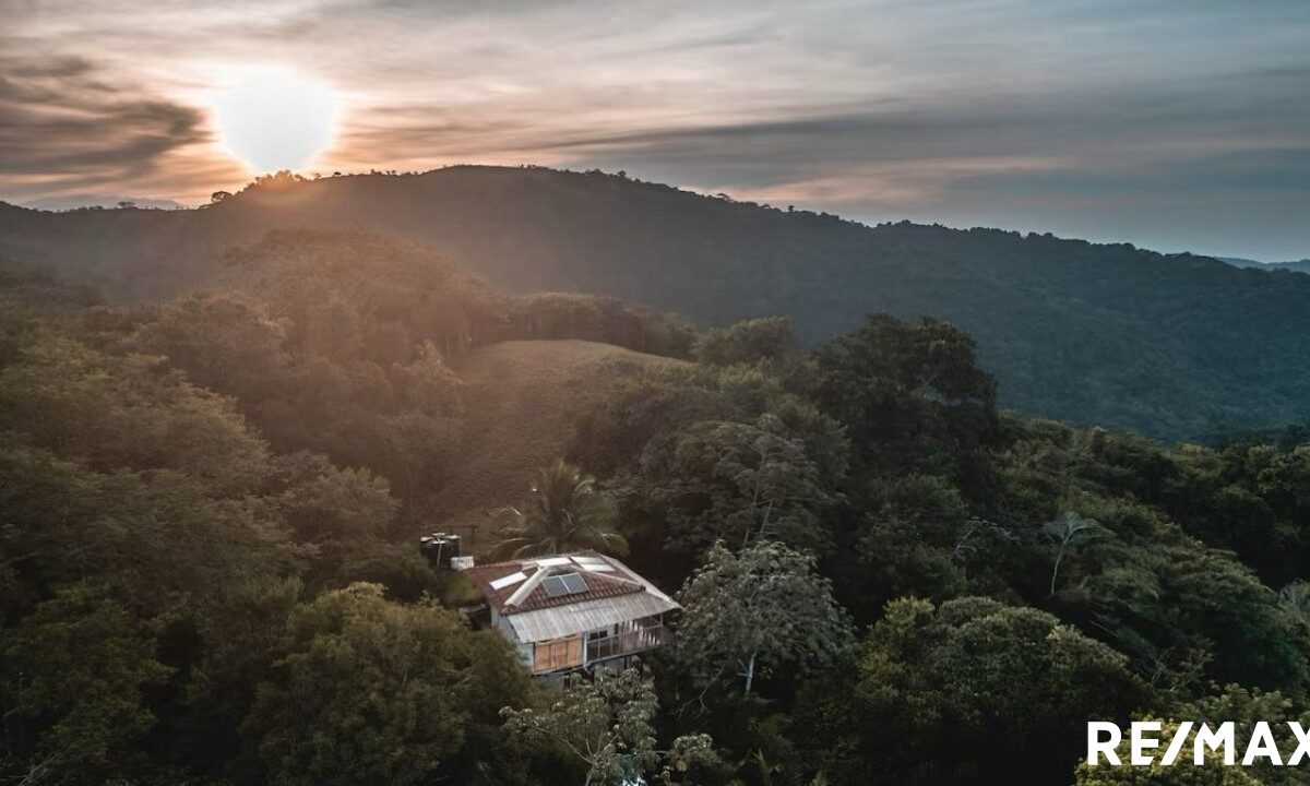 Homes for sale in Hermosa Beach Costa Rica