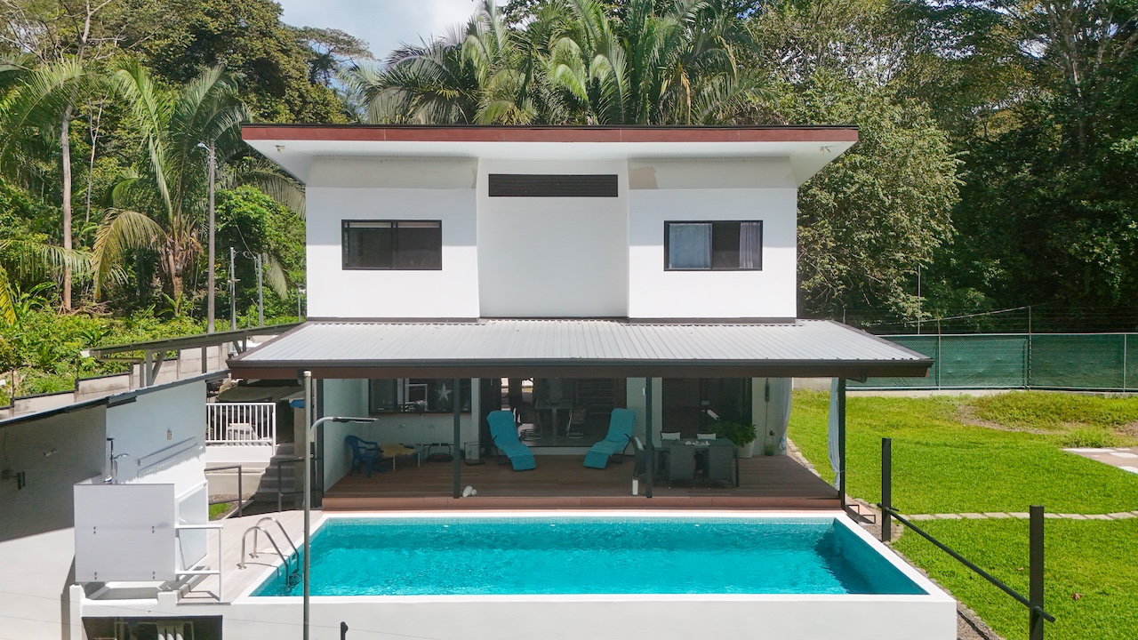 Homes for sale in EsterillosParrita Costa Rica