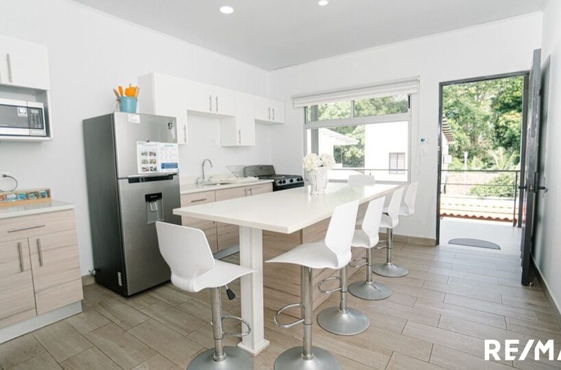 CommercialHotel - B&B for sale in Jaco Beach Costa Rica