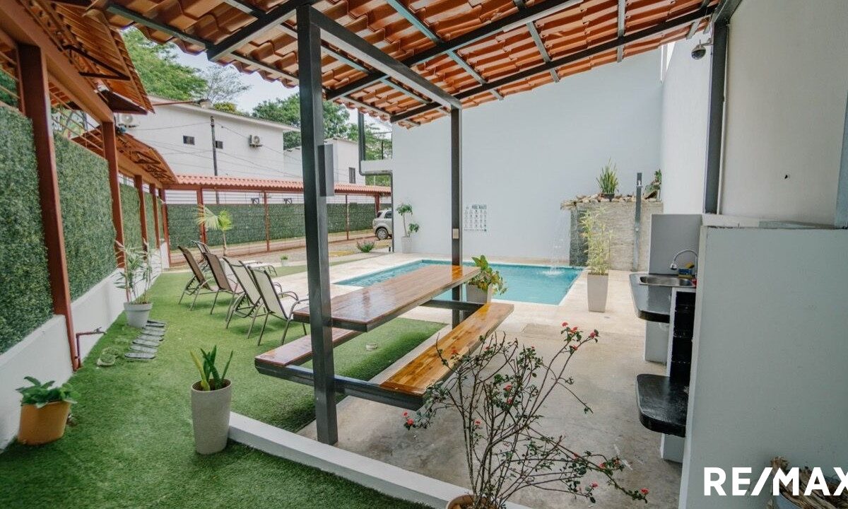 CommercialHotel - B&B for sale in Jaco Beach Costa Rica