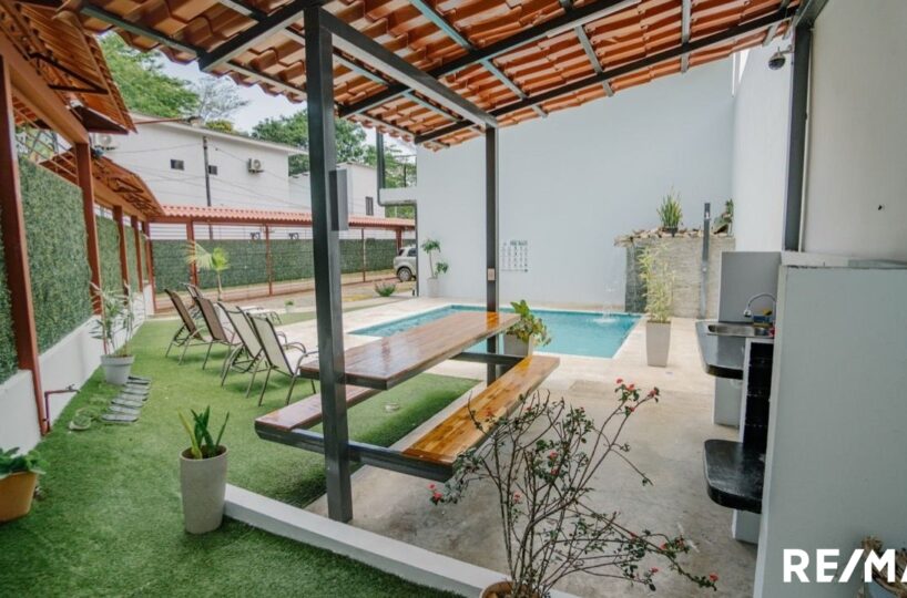 CommercialHotel - B&B for sale in Jaco Beach Costa Rica