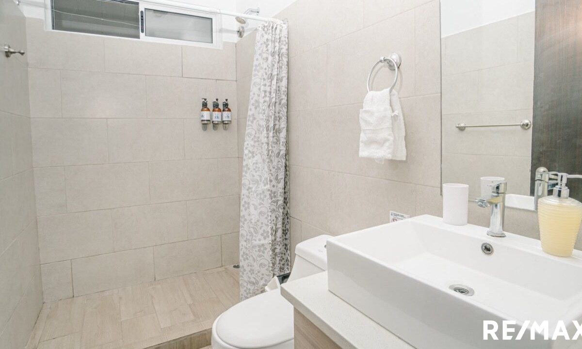 CommercialHotel - B&B for sale in Jaco Beach Costa Rica