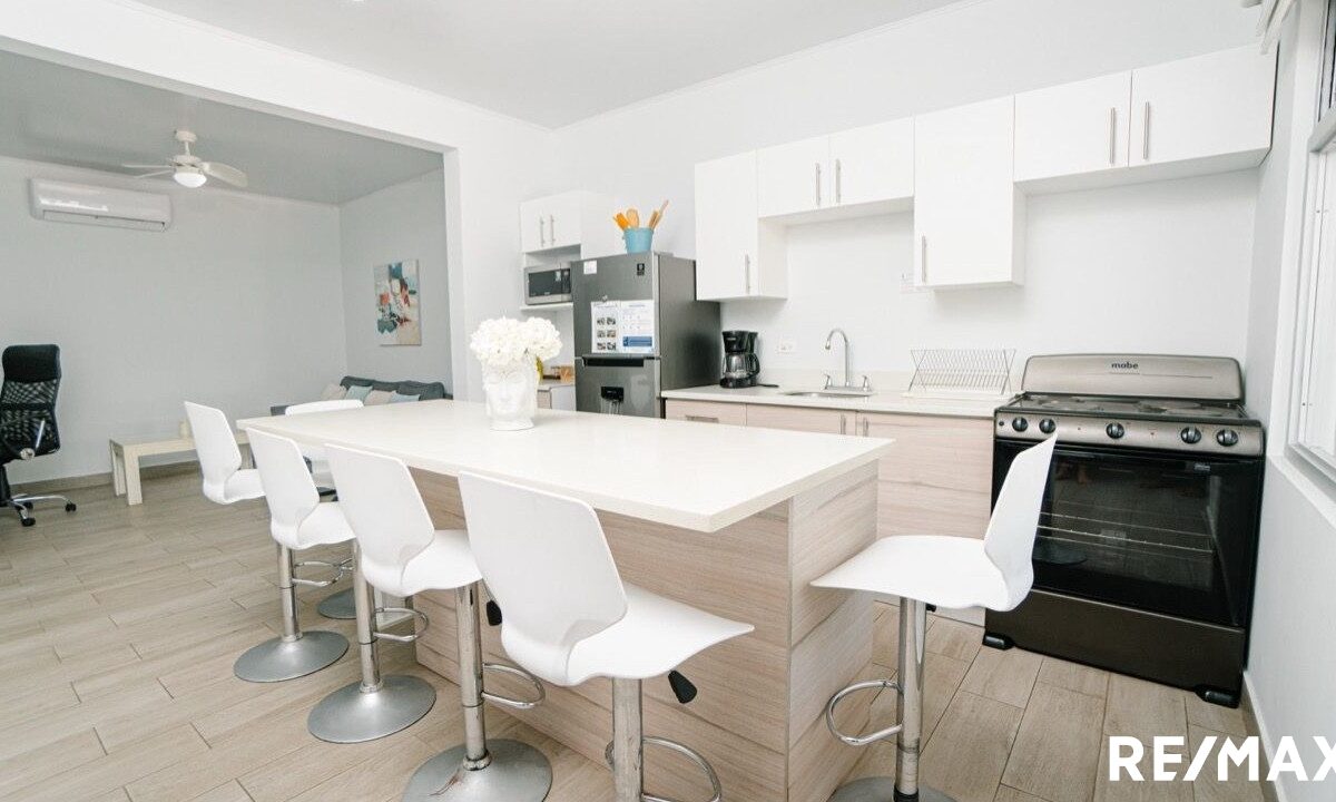 CommercialHotel - B&B for sale in Jaco Beach Costa Rica