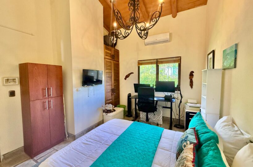 Condos for sale in Hermosa Beach Costa Rica