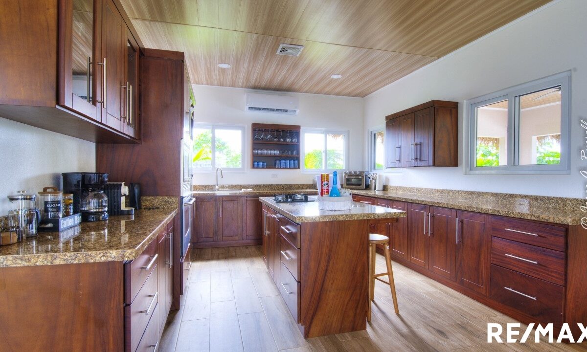 Building Lots for sale in Hermosa Beach Costa Rica