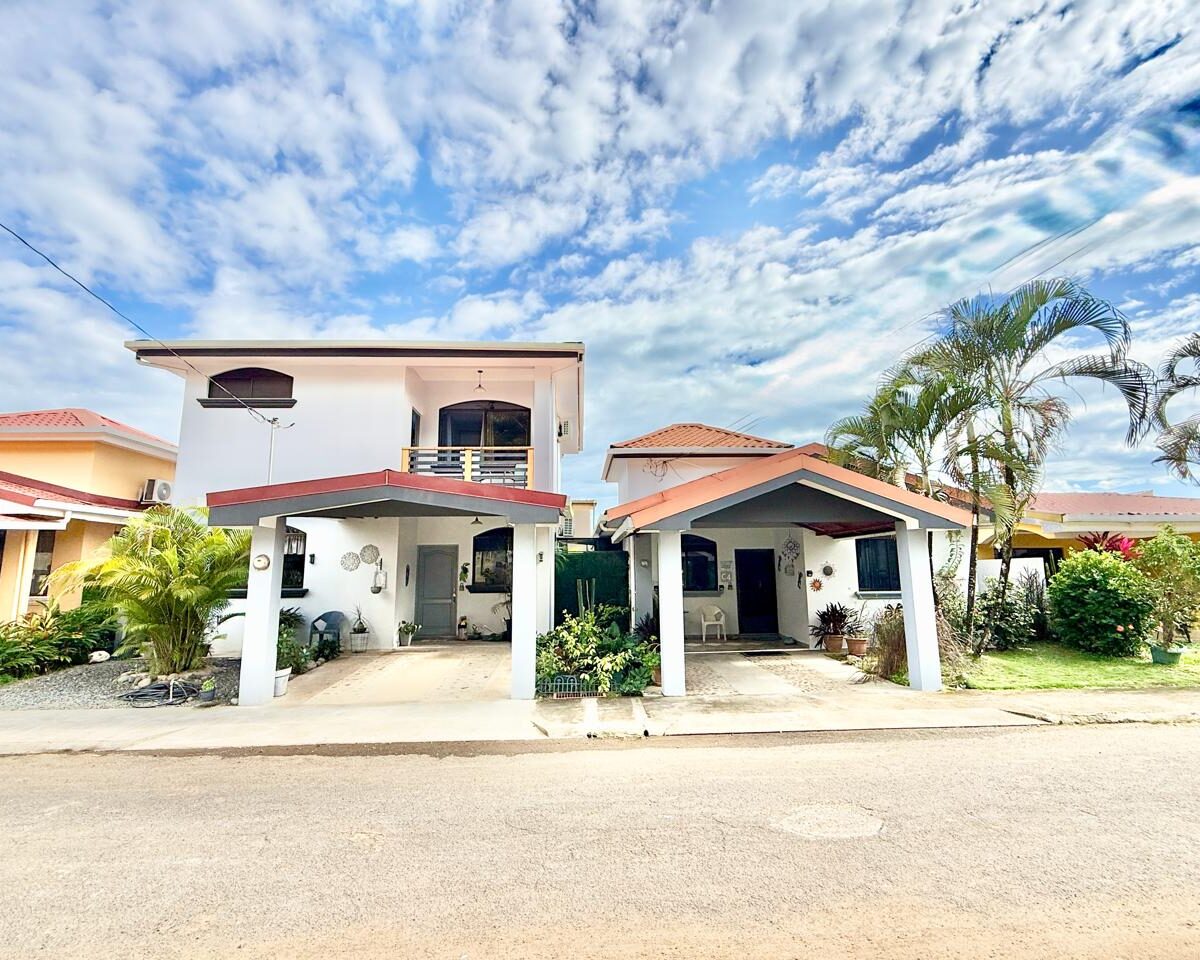 Homes for sale in EsterillosParrita Costa Rica