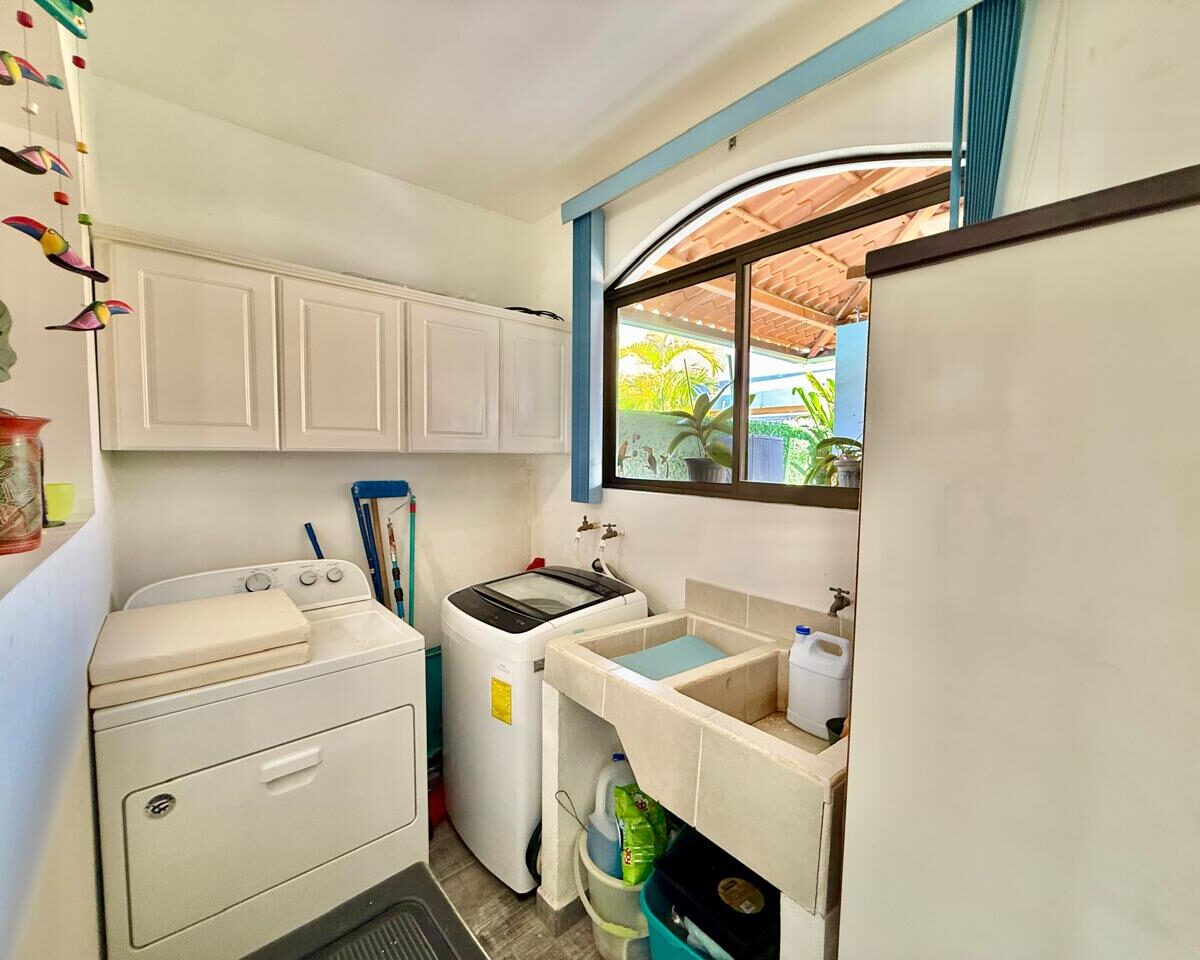 Homes for sale in EsterillosParrita Costa Rica